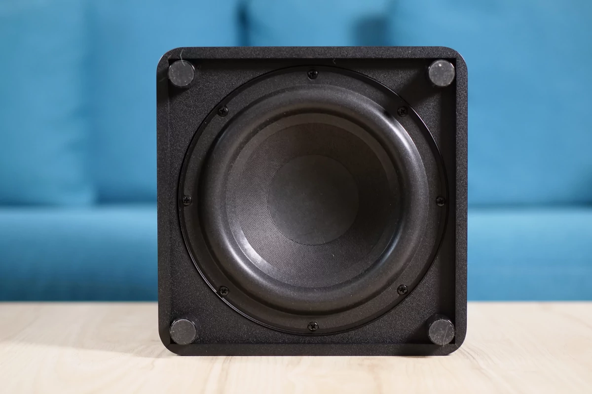 Hisense HS312 subwoofer