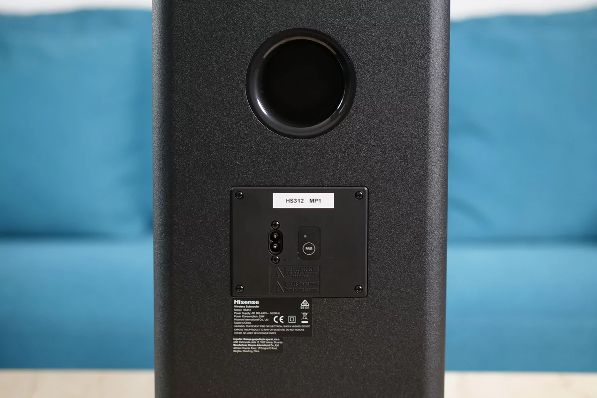 Hisense HS312 évent caisson