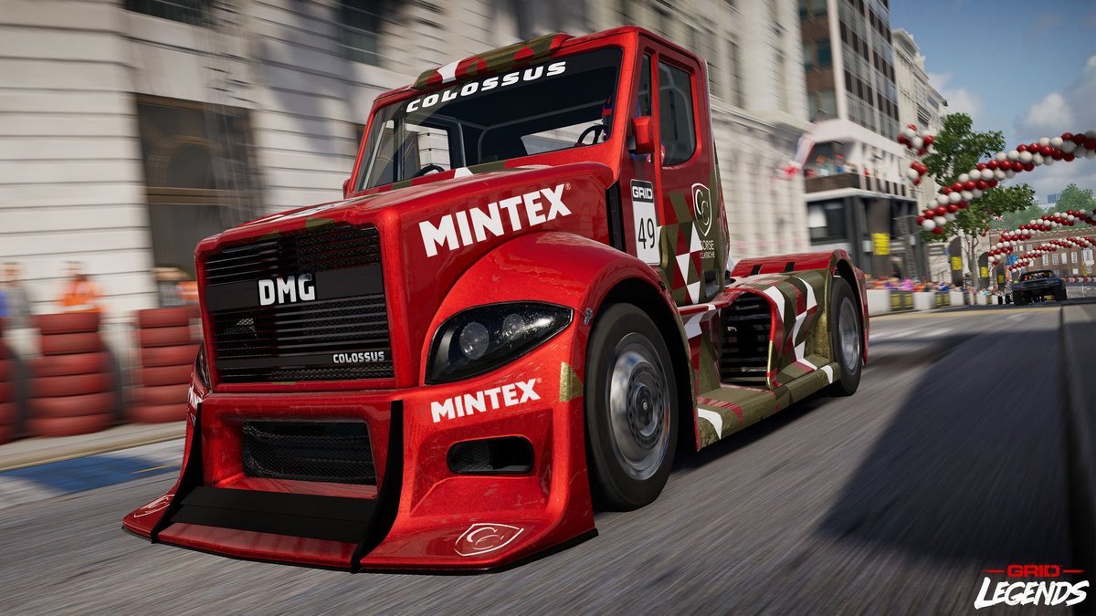 Le Dumont Colossus est un camion fictif particulièrement délicat à dépasser © Codemasters / Electronic Arts