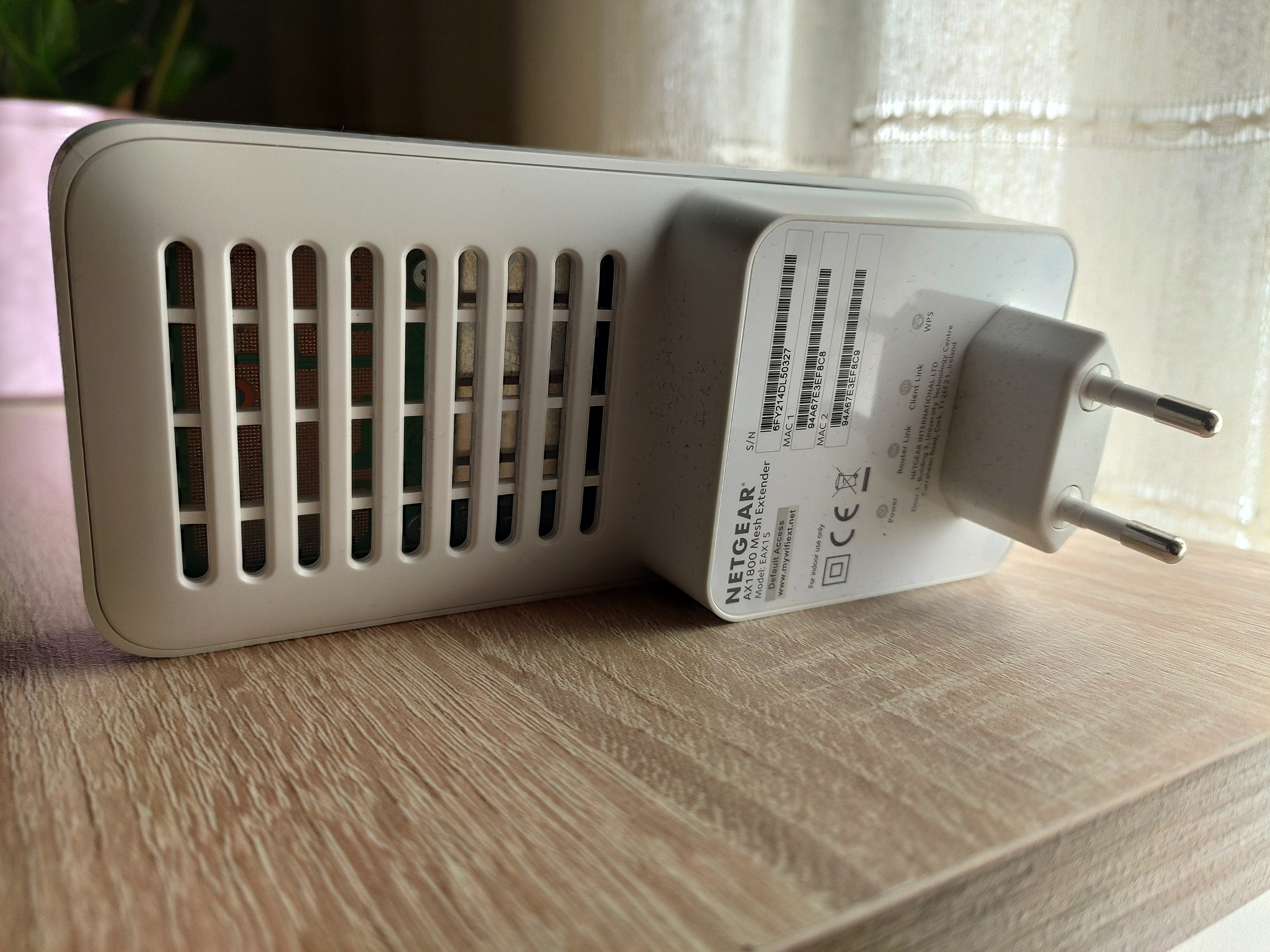 Test Netgear EAX15 : le répéteur Wi-Fi 6 qui simplifie la vie