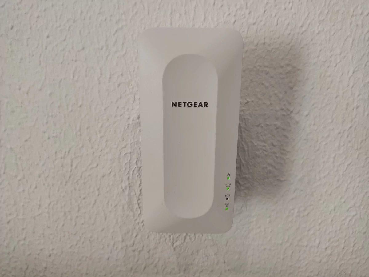 Test Netgear EAX15 © Alexandre Schmid pour Clubic