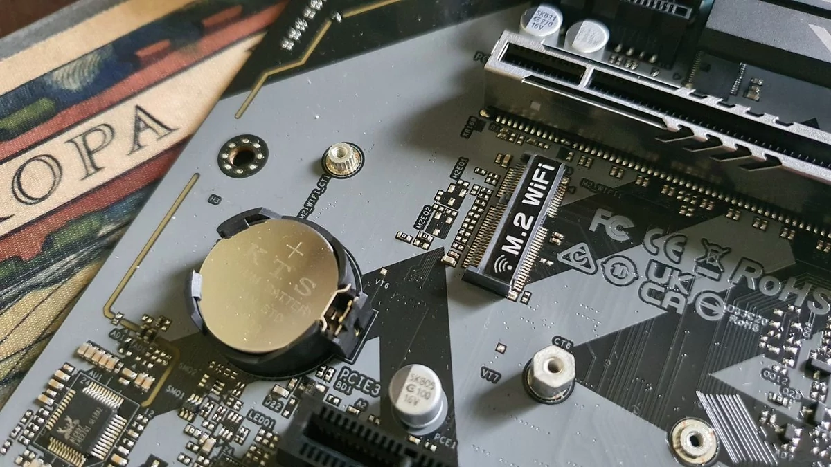 ASRock Z690 PRO RS © Nerces