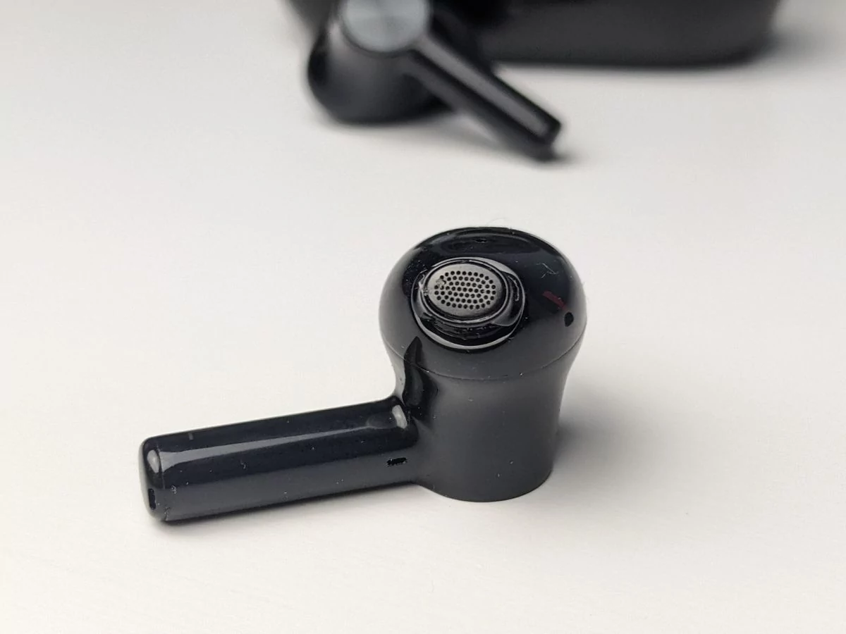 OnePlus Buds Z2