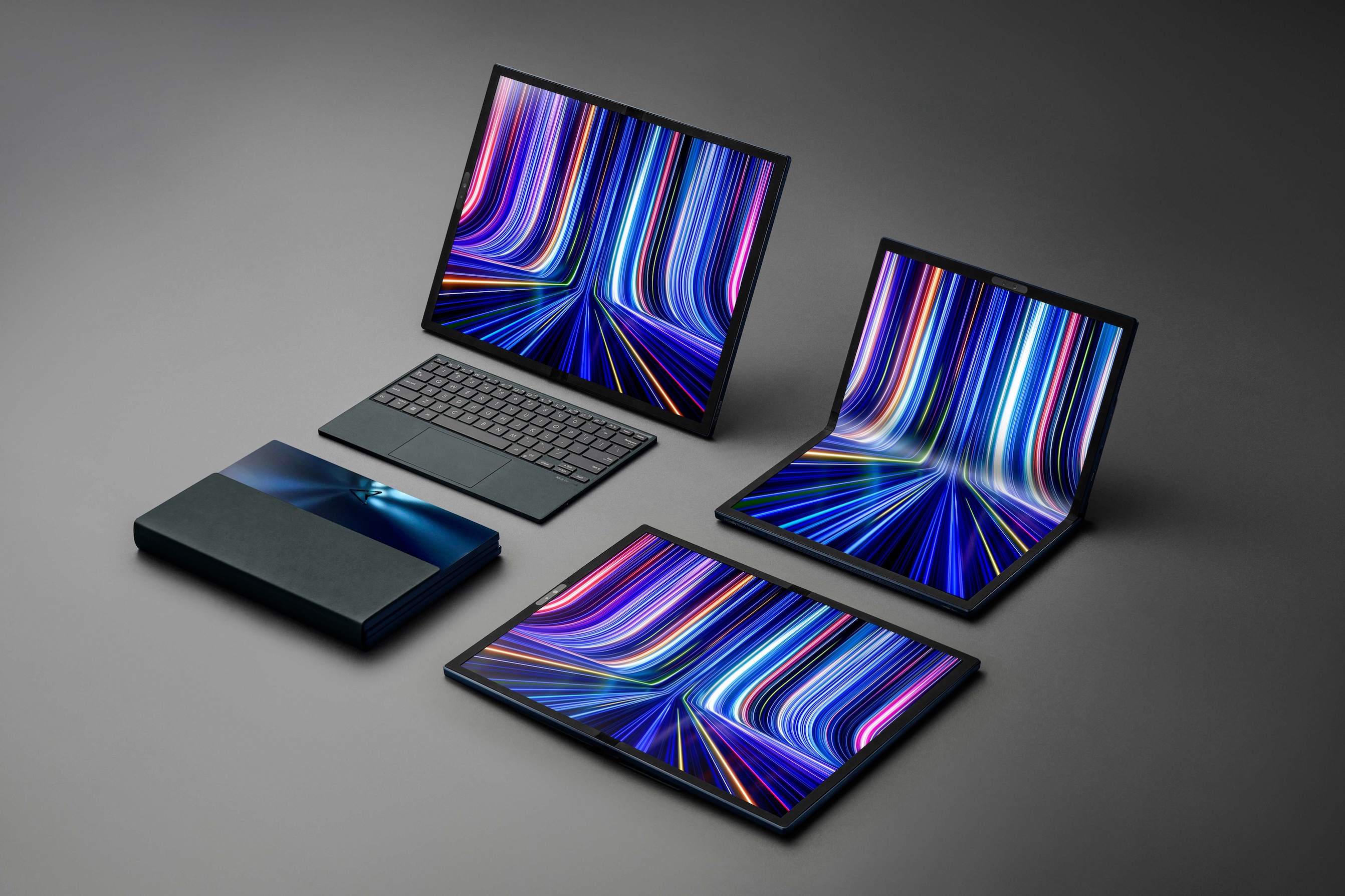 ASUS annonce son ZenBook 17 Fold OLED : du pliable enfin utile sur le marché laptop ?