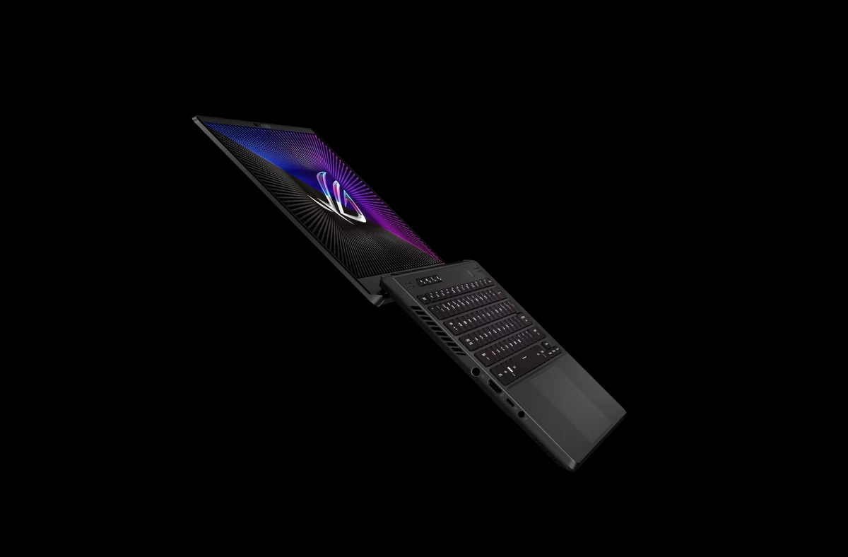 ASUS ROG Zephyrus G14 2022-6 © © ASUS