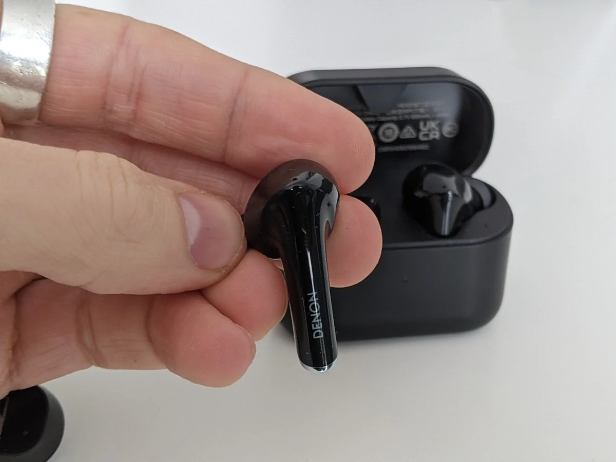 Denon AH-C830NCW
