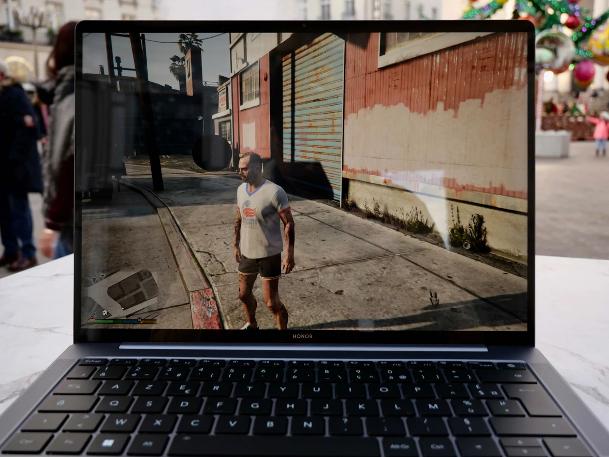 Honor MagicBook View 14-17 © © Nathan Le Gohlisse pour Clubic