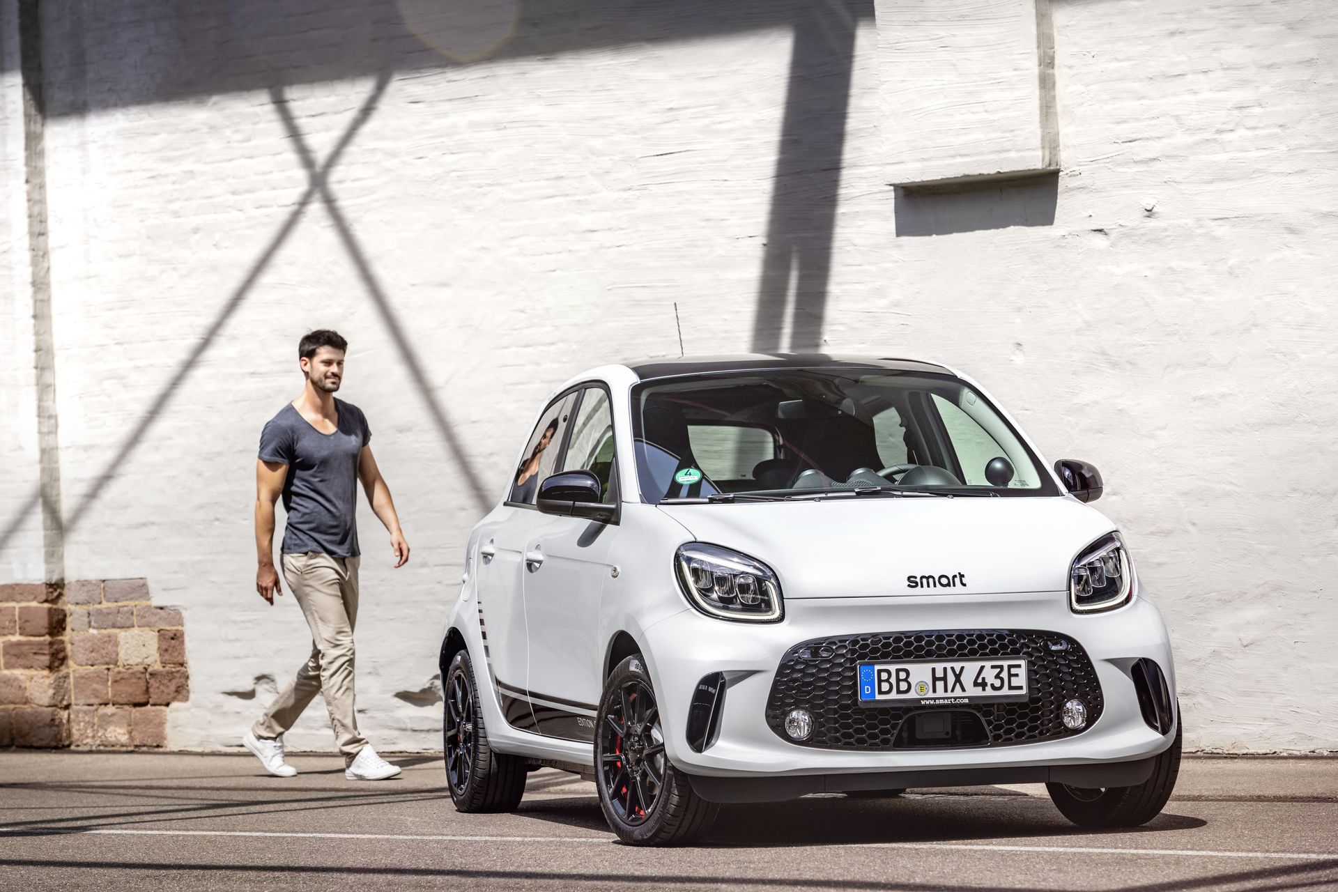 Smart stoppe la production de sa Forfour électrique