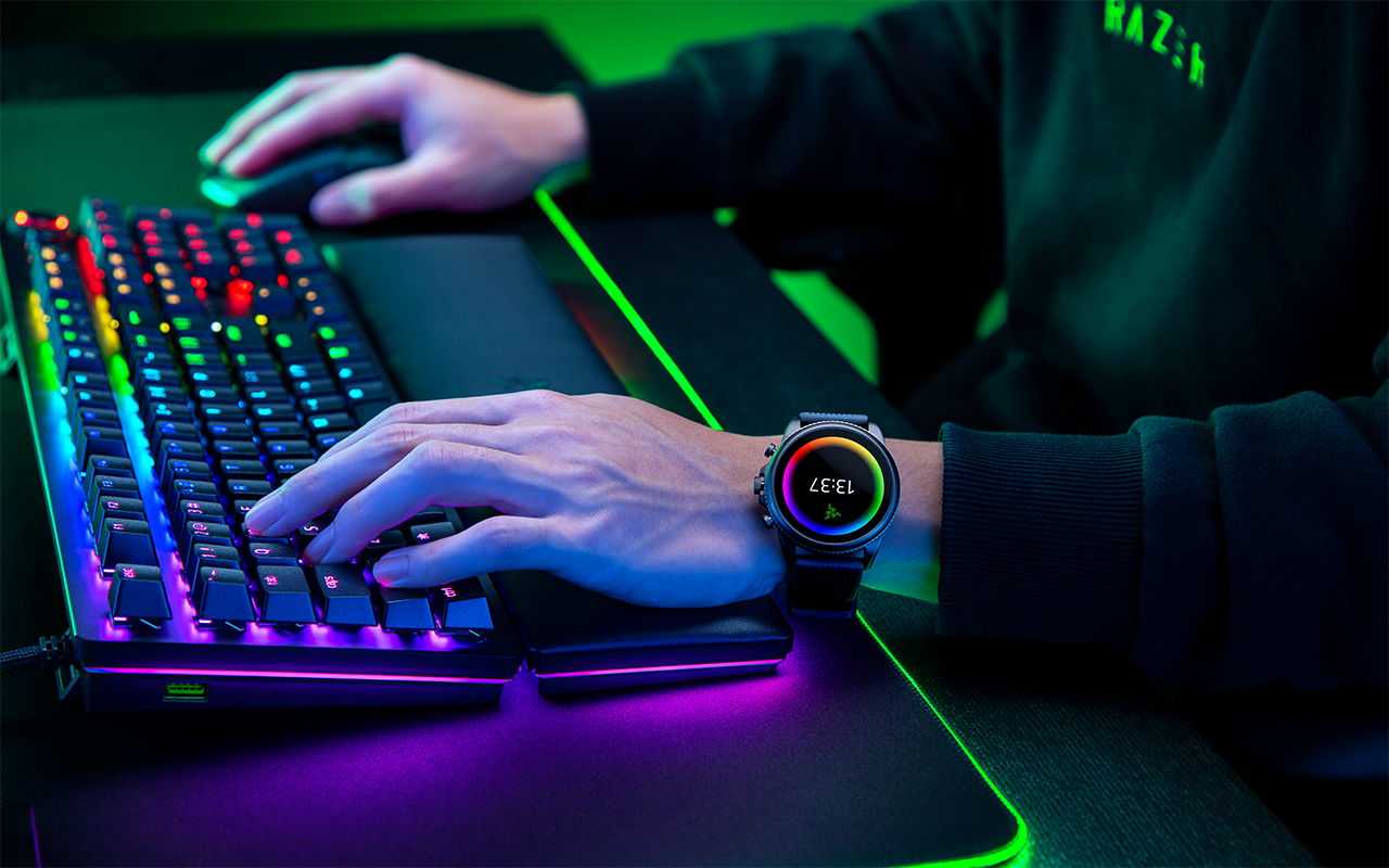 CES 2022 : Razer et Fossil dévoilent une intrigante smartwatch pour gamer