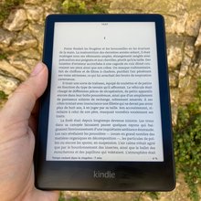 Test Kindle Paperwhite 2021 : une excellente liseuse, malheureusement trop fermée