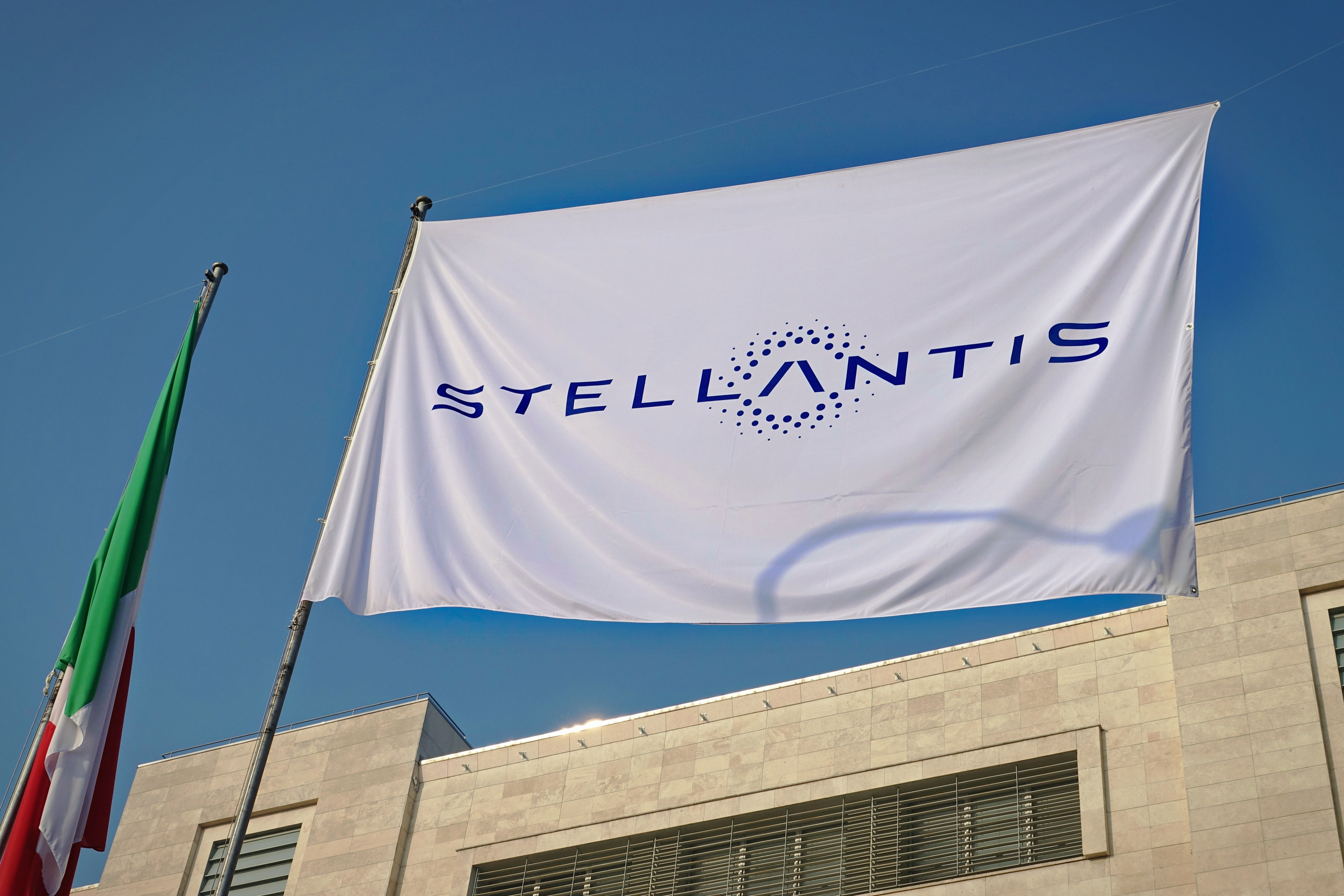 Hydrogène : Stellantis veut entrer au capital d'une filiale de Michelin, avec quel(s) objectif(s) ?