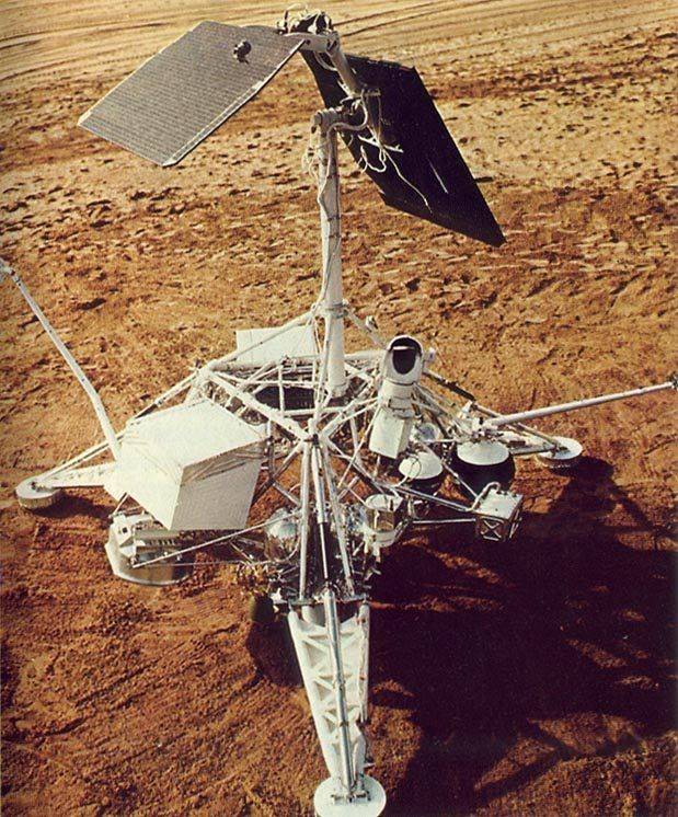 Surveyor-1 maquette atterrisseur lunaire © NASA