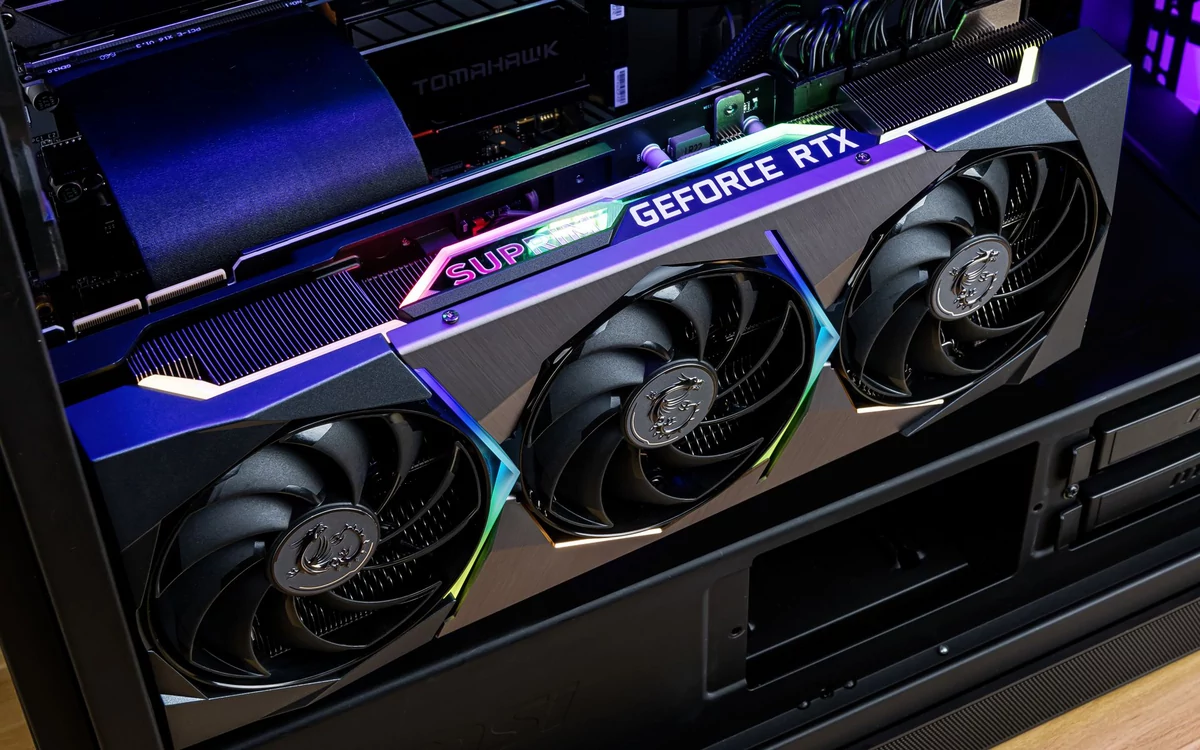 MSI GeForce RTX 3080 SUPRIM X 12 GB © MSI