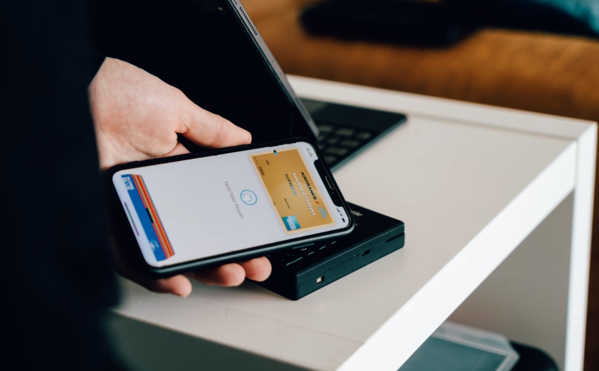 Guerre en Ukraine : Apple Pay et Google Pay voient leurs services bloqués en Russie