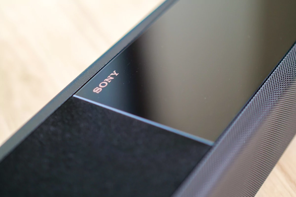 Test Sony HT-A7000 logo doré