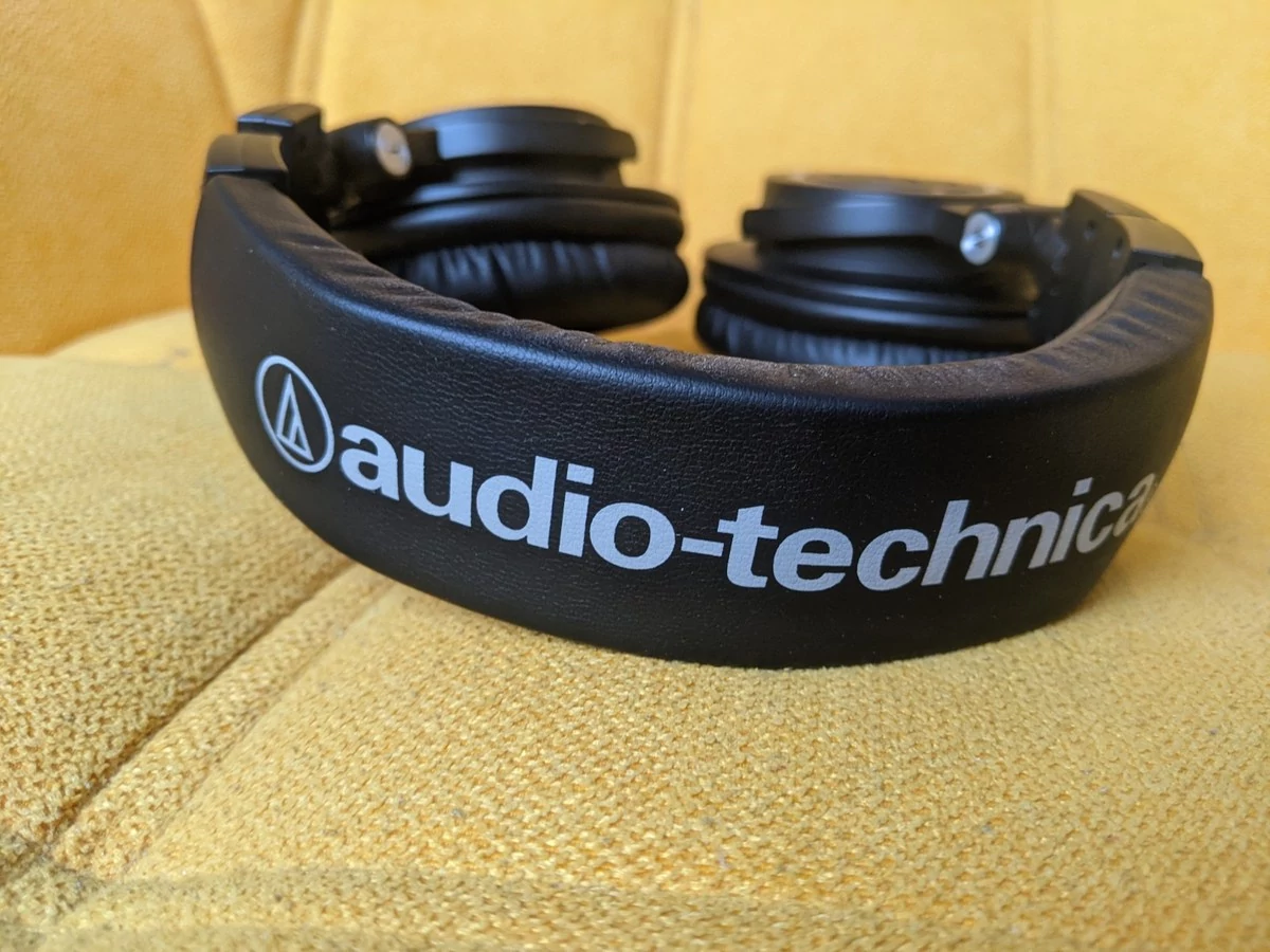 Audio-Technica ATH-M50xBT2