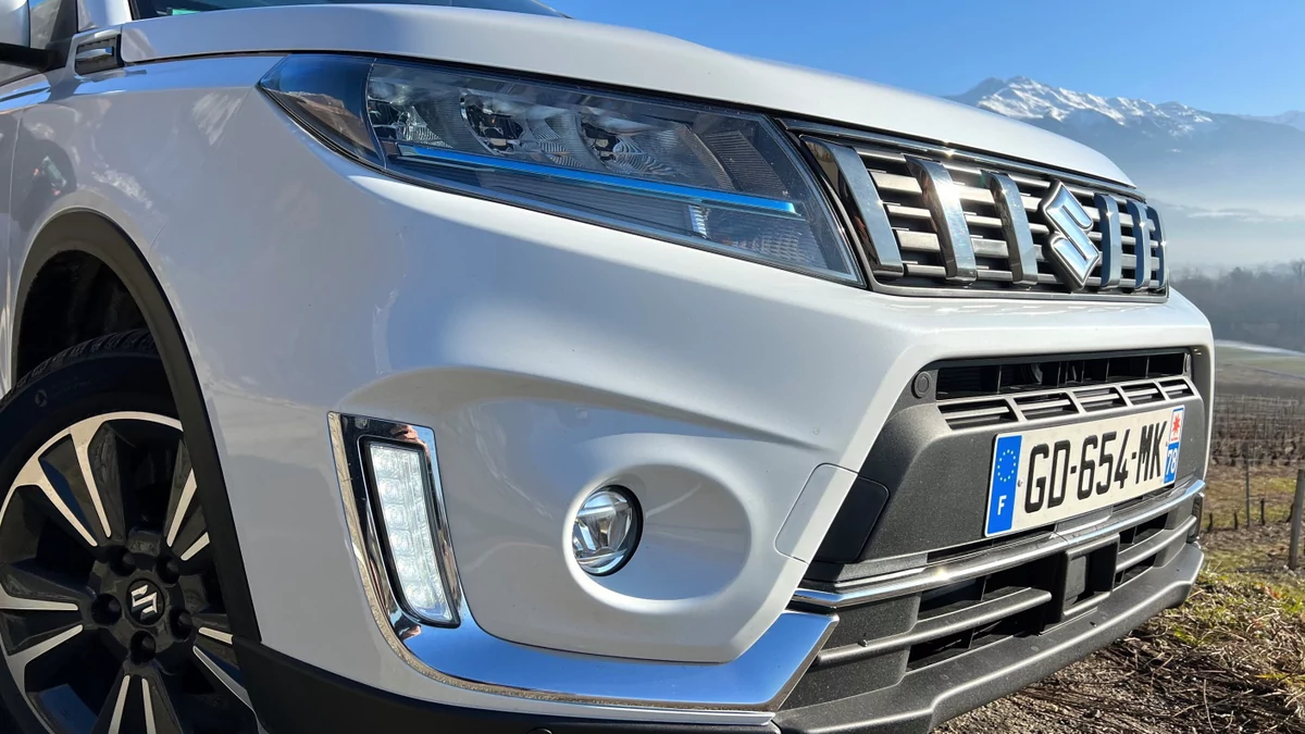 Suzuki Vitara Hybrid © Thibault Jousse