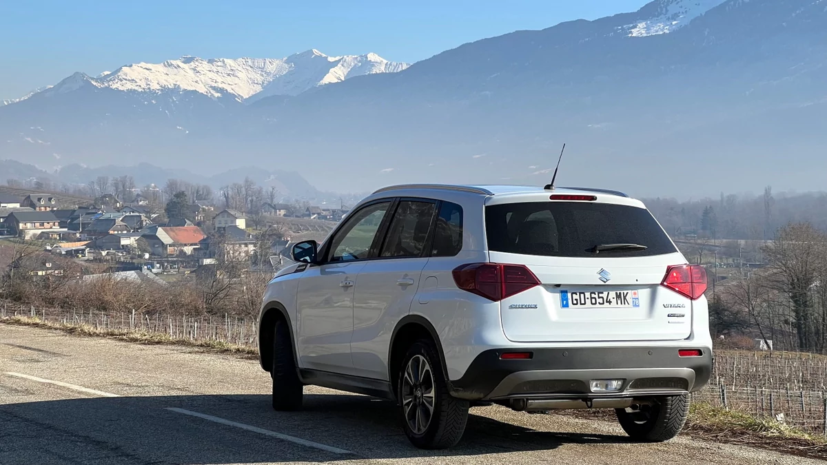 Suzuki Vitara Hybrid © Thibault Jousse