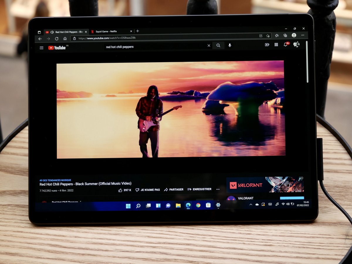 Faut-il craquer pour la tablette Surface Pro 4 de Microsoft? - Challenges
