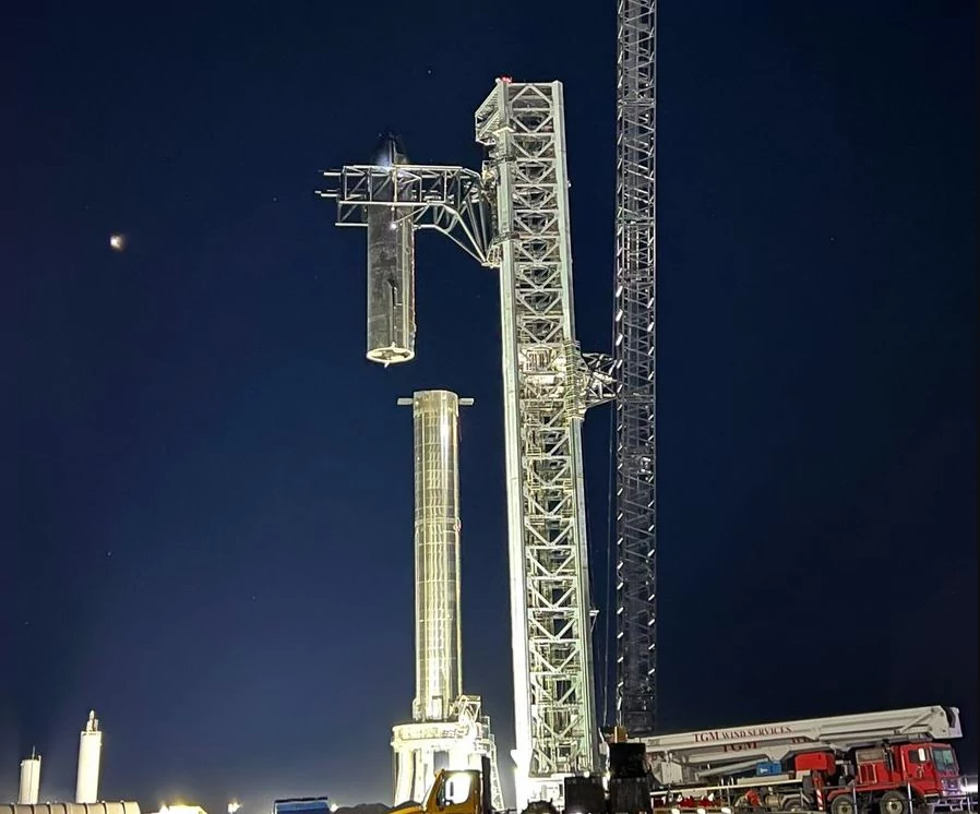 Starship SN20 assemblage 2 présentation © SpaceX/Elon Musk