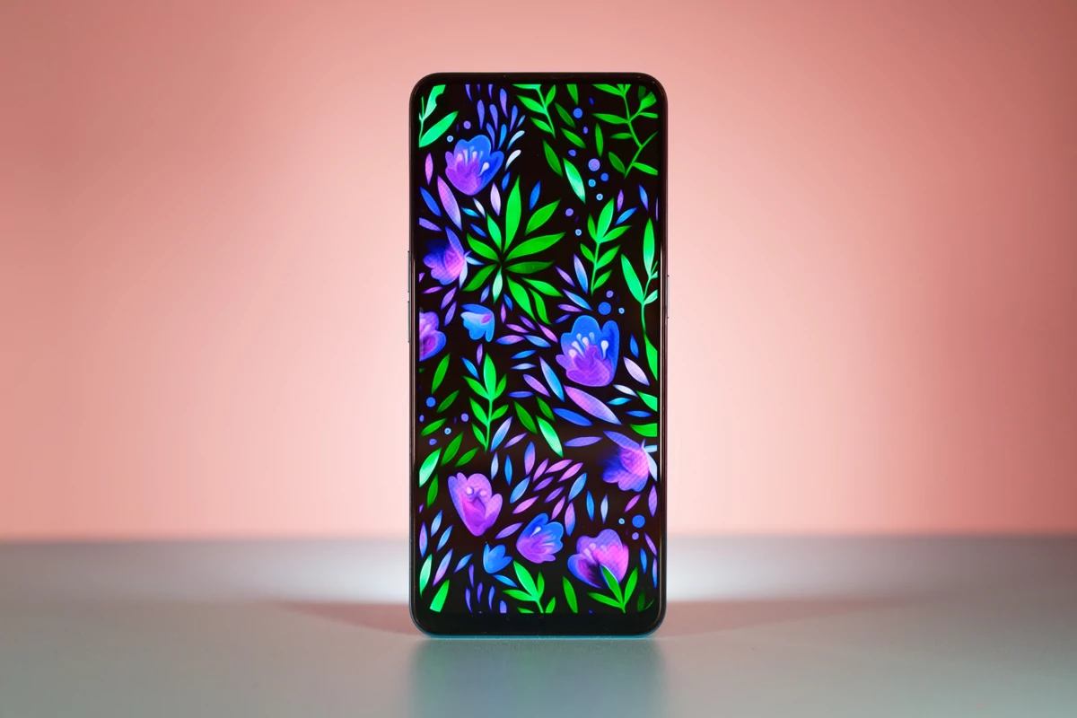 realme 9 Pro Plus © © Marc Mitrani pour Clubic