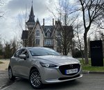 Test Mazda 2 hybride : un modèle bien équipé pour démarrer dans l'hybridation