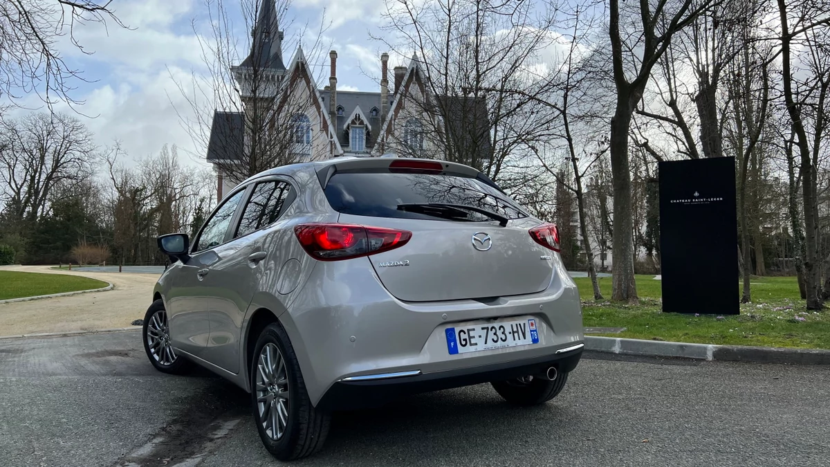 Mazda 2 MHEV