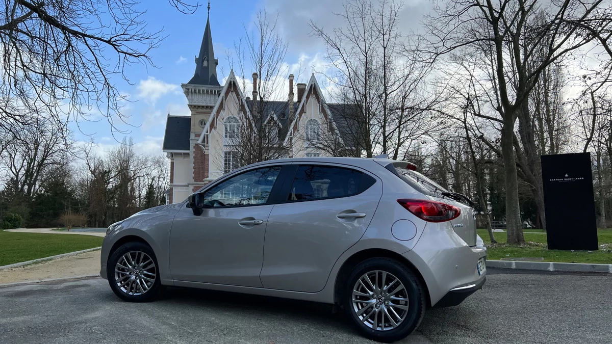 Mazda 2 MHEV