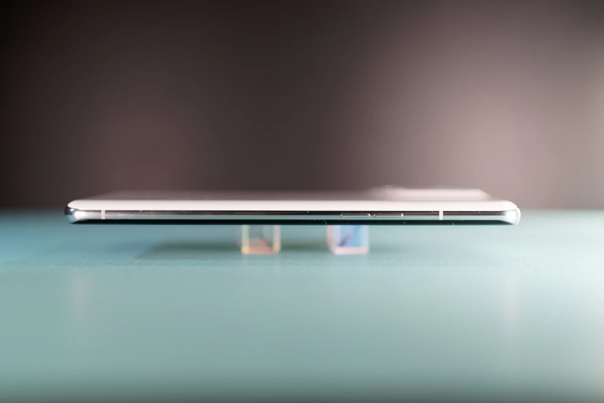Oppo Find X5 Pro © © Marc Mitrani pour Clubic