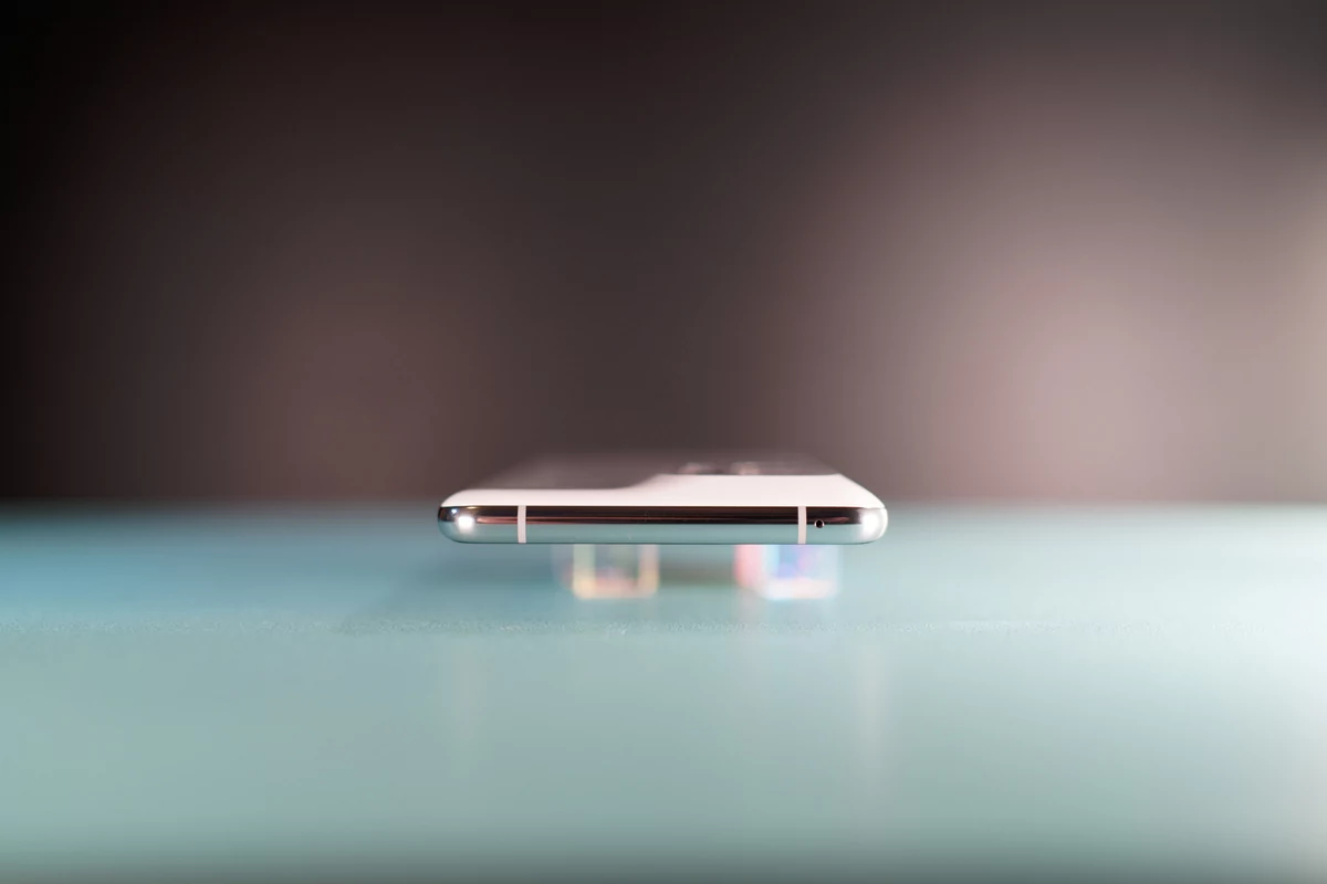 Oppo Find X5 Pro © © Marc Mitrani pour Clubic