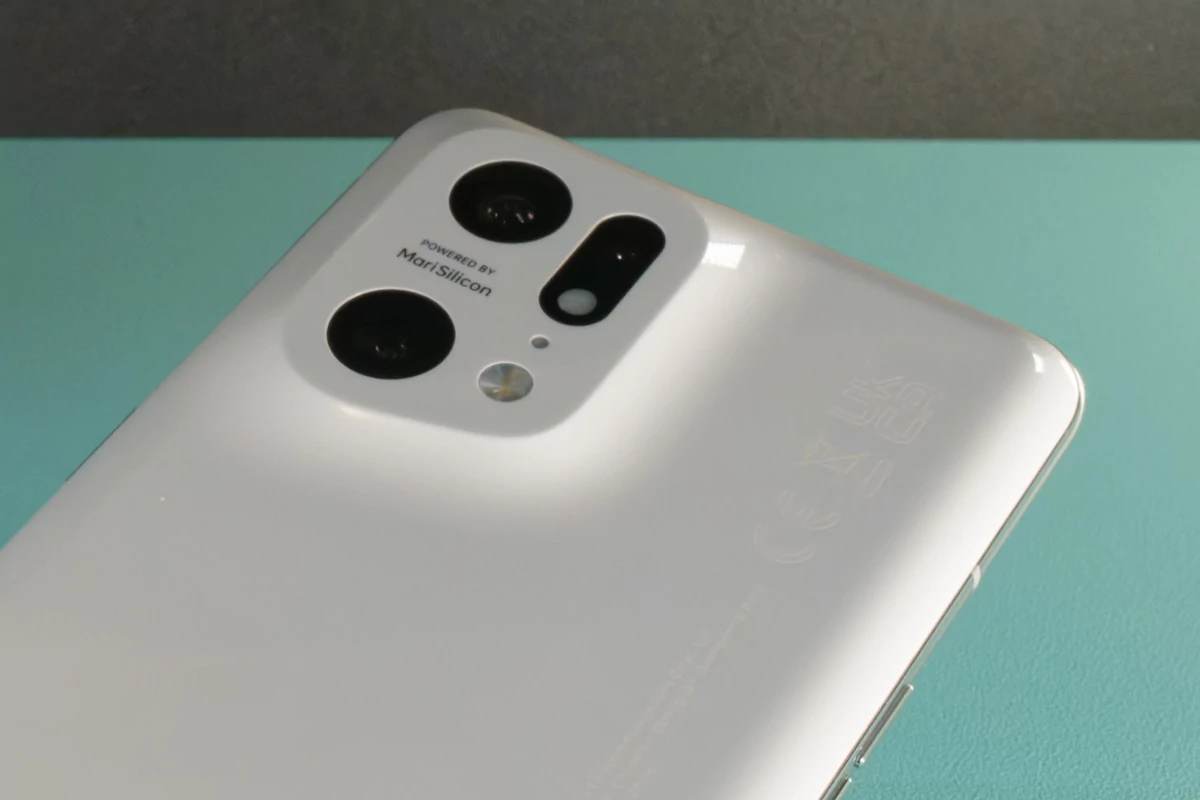 Oppo Find X5 Pro © © Marc Mitrani pour Clubic