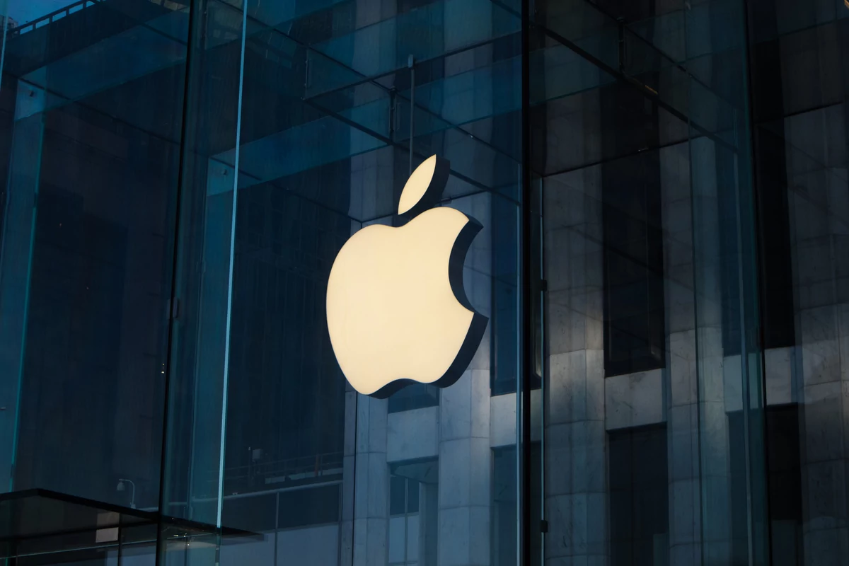 Apple logo © © Laurenz Heymann / Unsplash