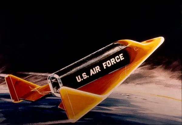 X-20 Boeing Dyna-Soar rentrée © USAF