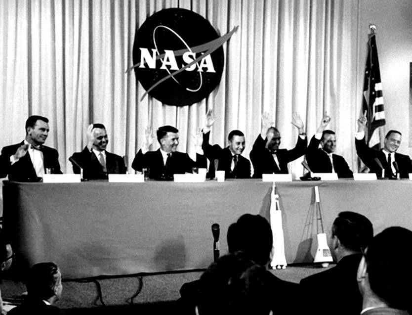 Présentation des astronautes du programme Mercury, les "Mercury 7". Crédits NASA