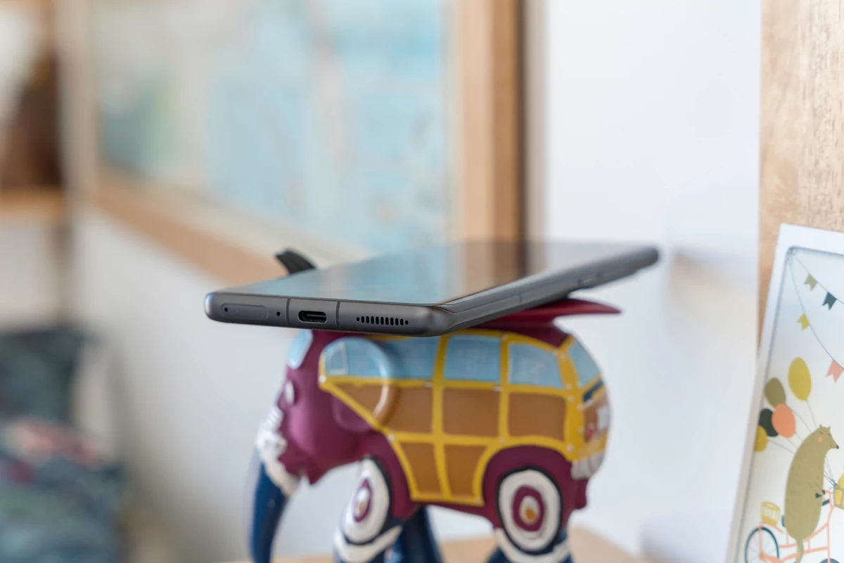 Xiaomi 12 Pro test embargo © © Pierre Crochart pour Clubic