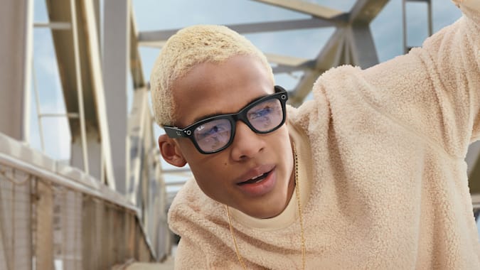 Les Ray-Ban Stories, lunettes connectées de Meta (Facebook), arrivent en France