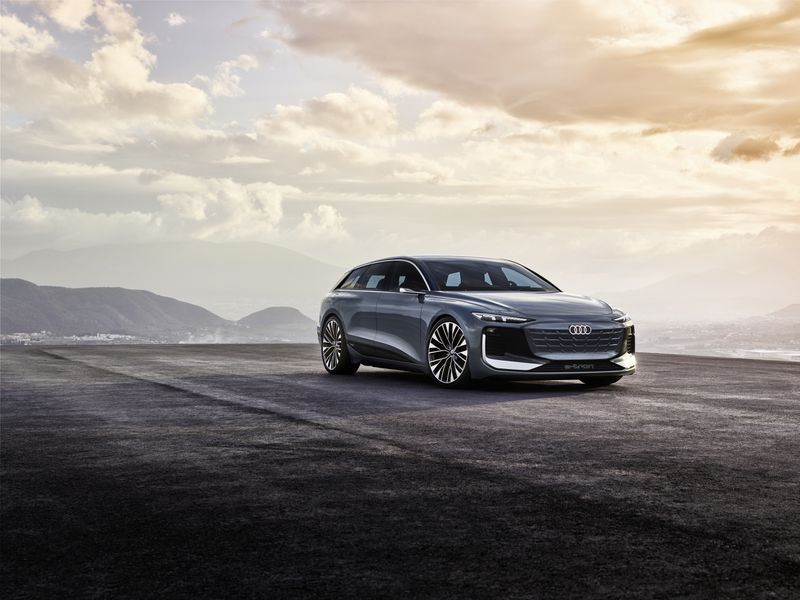 Audi dévoile son concept électrique A6 E-tron doté de 700 km d'autonomie