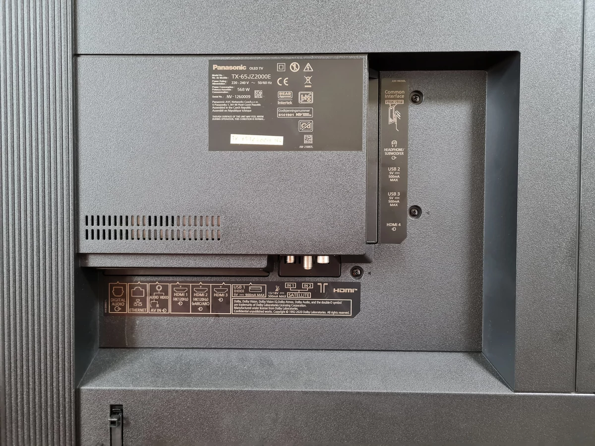 Test Panasonic TX-65JZ2000E © Matthieu Legouge