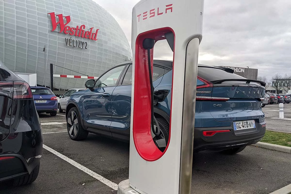 Tesla : l'ouverture du réseau Supercharger pour toutes les