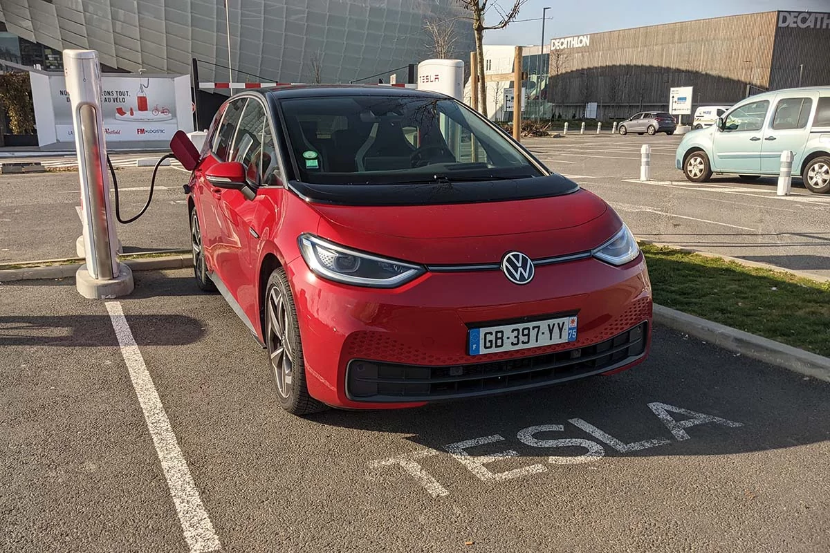 Test-Supercharger-Tesla-pour-tous © Soufyane Benhammouda pour Clubic