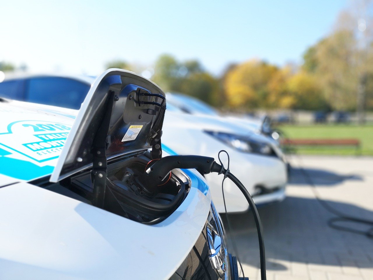 20 % des voitures vendues en février étaient des électriques ou des hybrides rechargeables