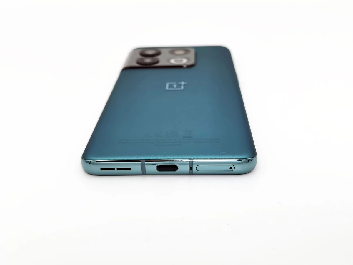 haut parleur photo oneplus 10 pro