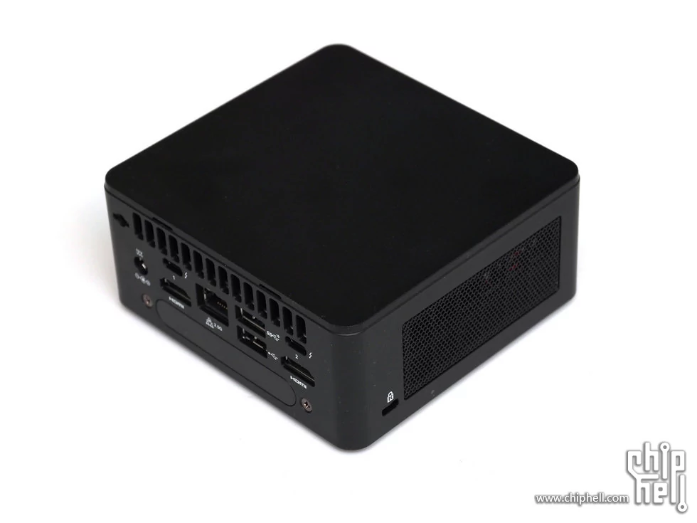 Intel NUC Wall Street Canyon © Chiphell