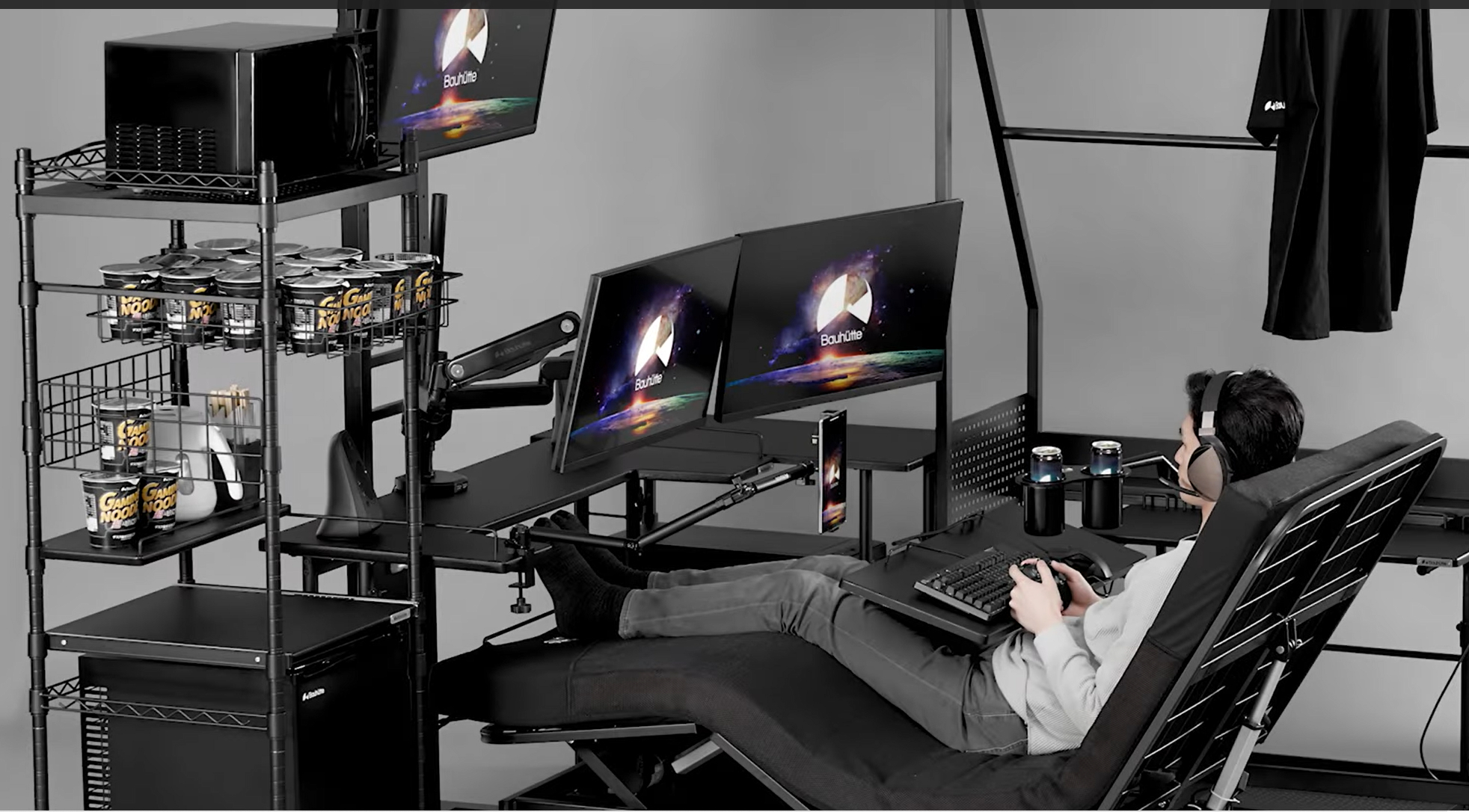 Bureau, chaise... et maintenant, le lit gamer dont vous pouvez ne jamais sortir