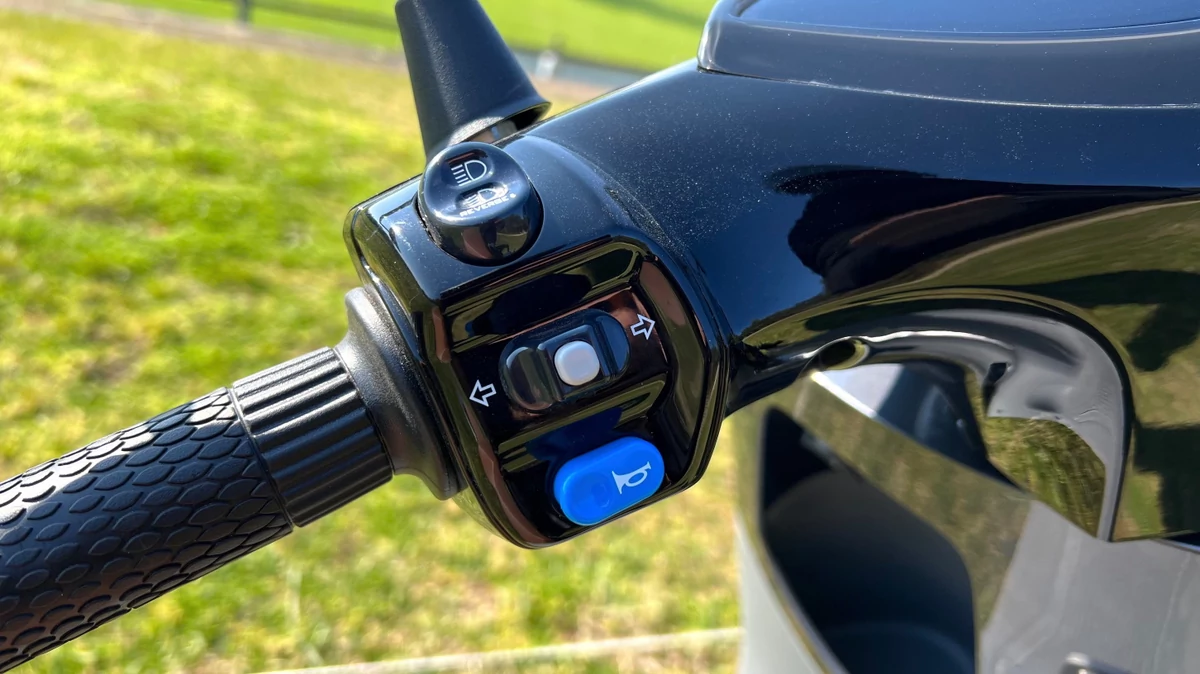 Kymco i-One © Thibault Jousse