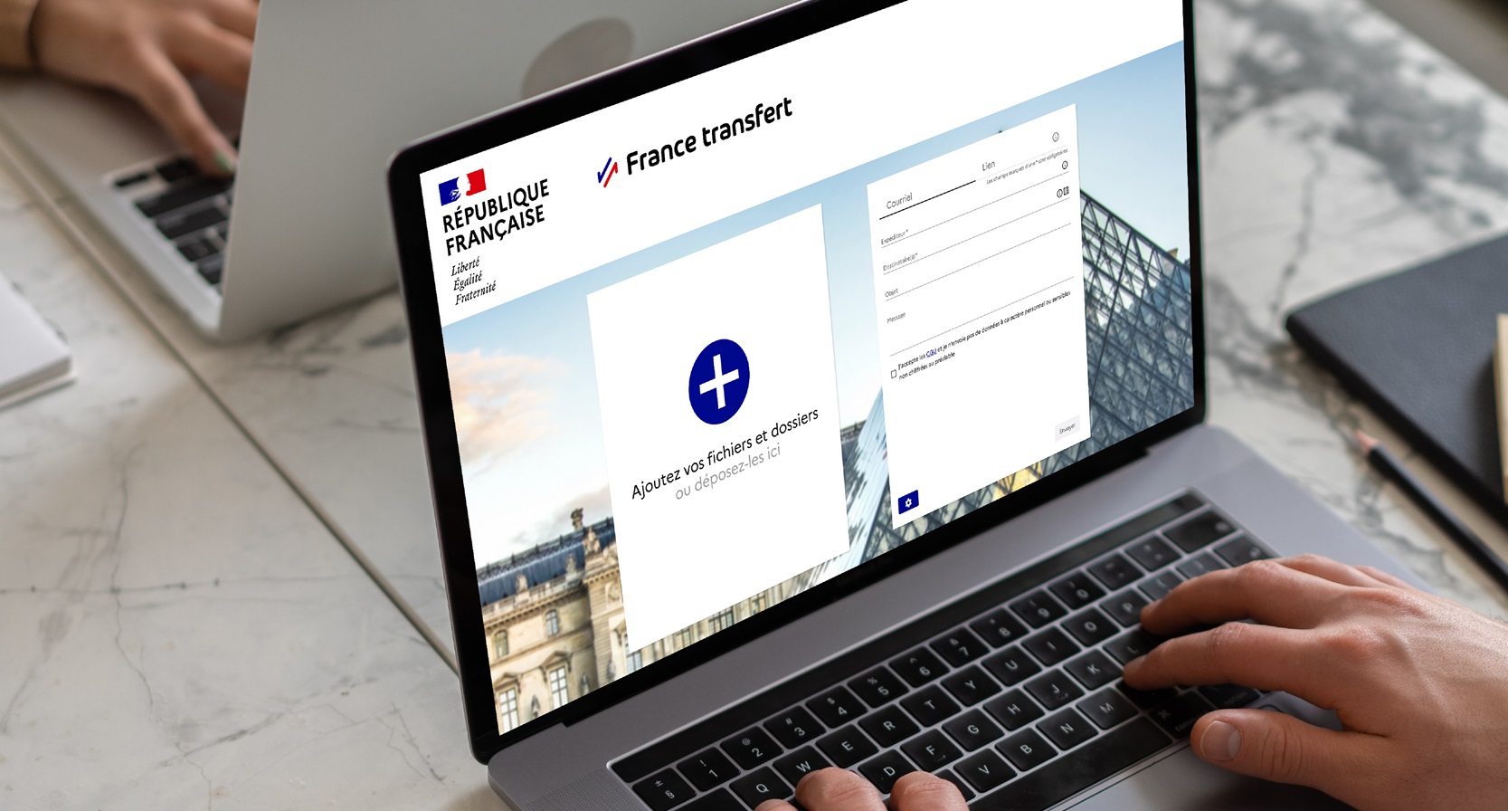 L'État français lance France transfert, son alternative à WeTransfer