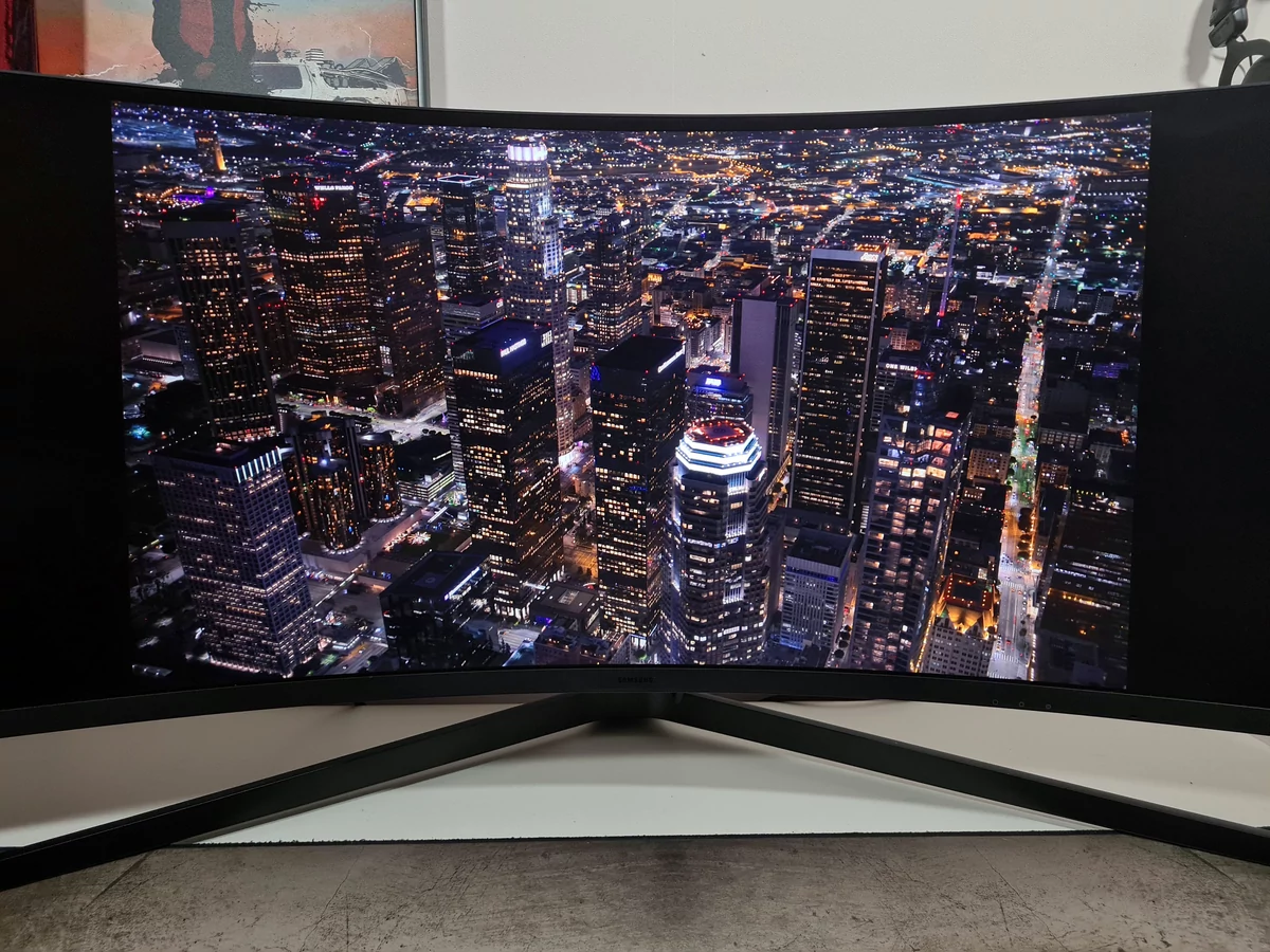 Test Samsung Odyssey Neo G9 © Matthieu Legouge