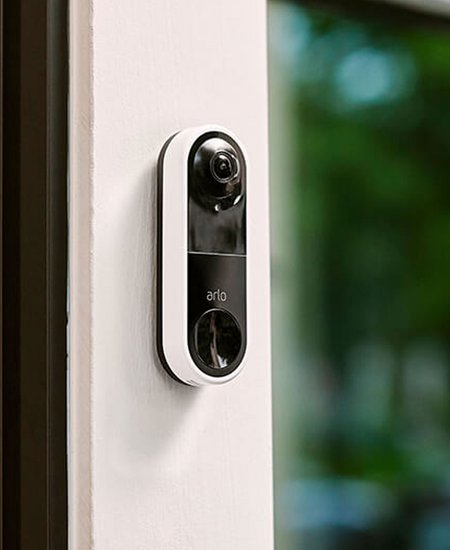 Arlo Essential Video Doorbell Wire-Free & Chime