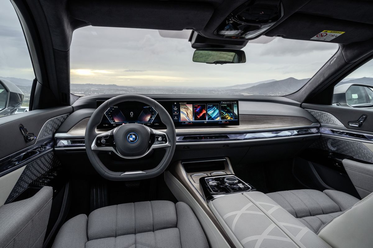 BMW : des voitures livrées sans Android Auto, Apple CarPlay et sans Wi-Fi ?