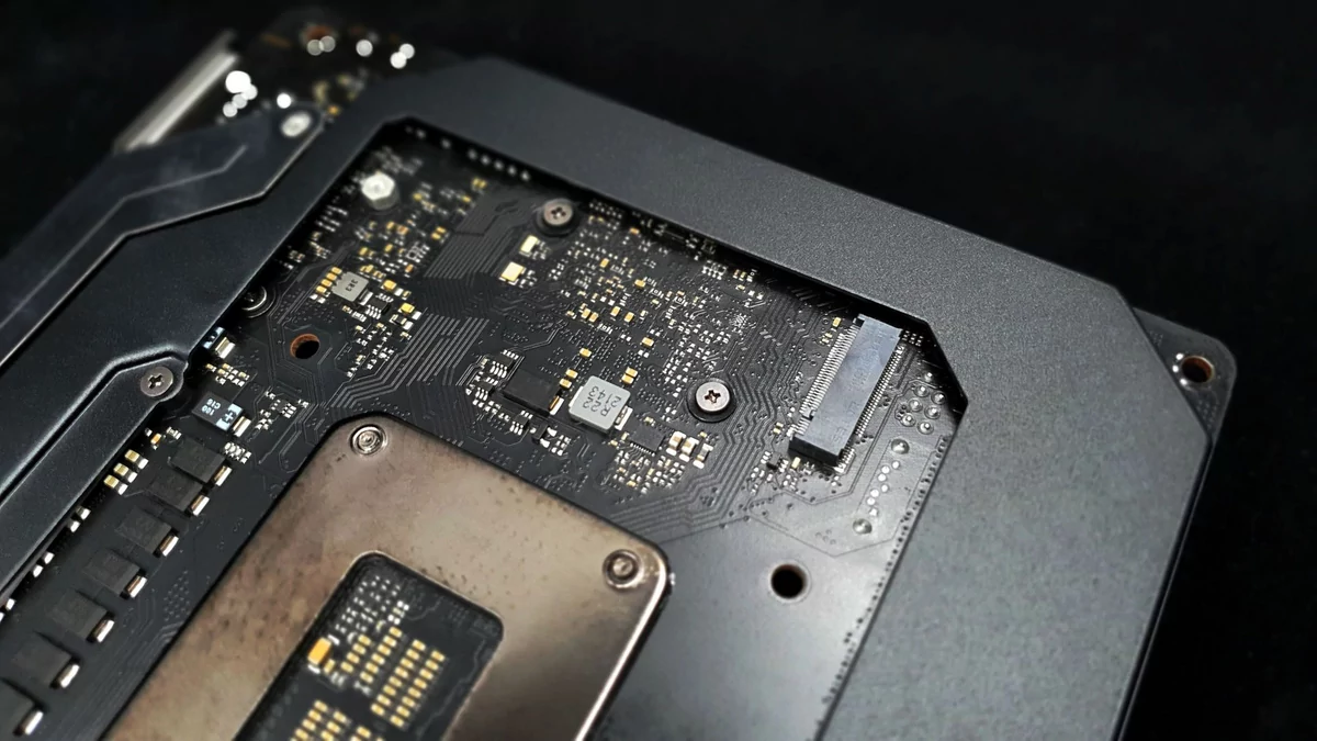 ASRock Z690 Phantom Gaming-ITX/TB4 © Nerces